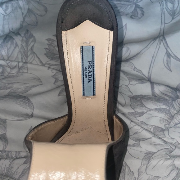 🔥🔥Prada Suede Chunky Heel Platform Sandals - Picture 5 of 9